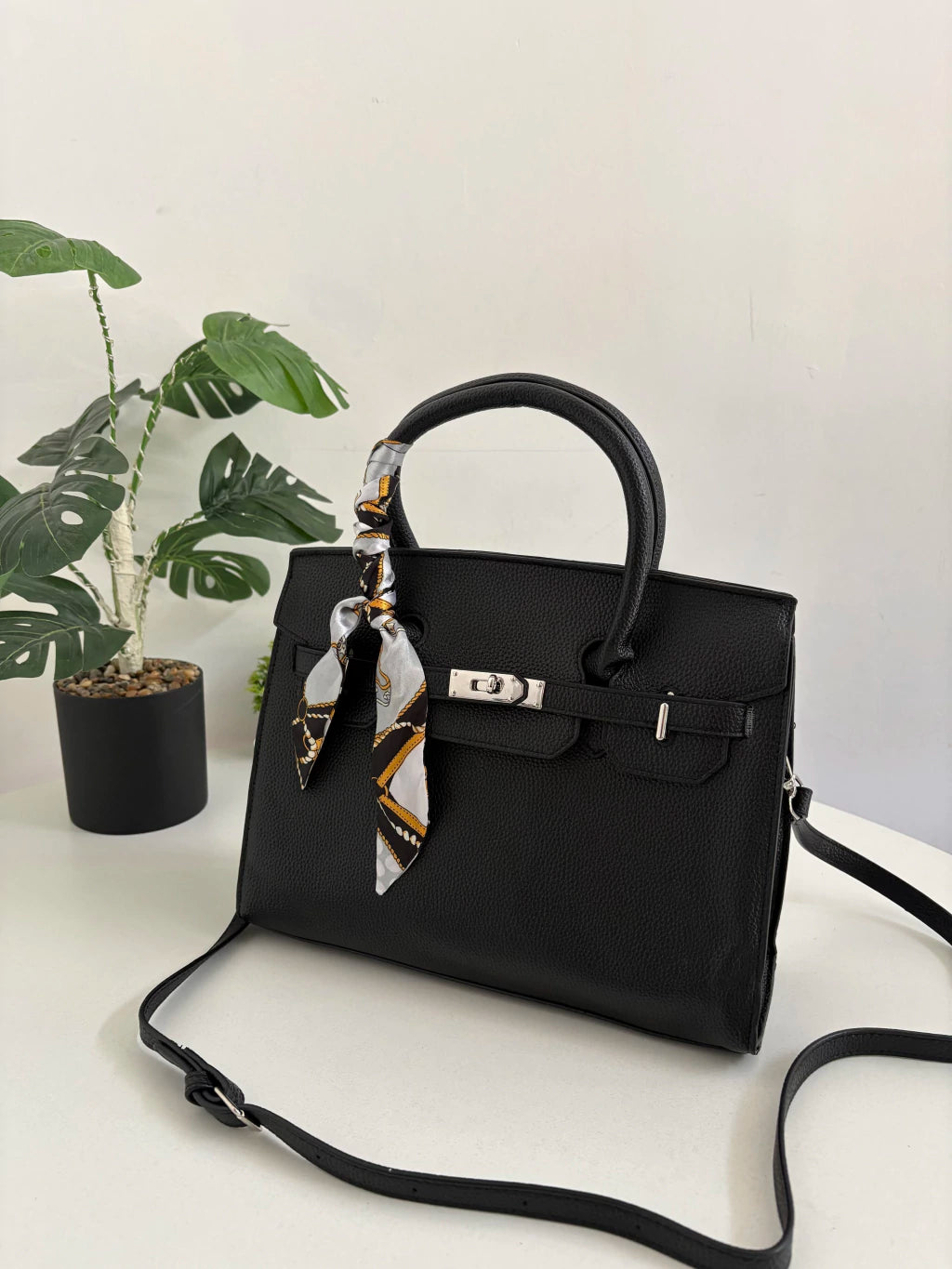 CARTERA  AMBER NEGRO